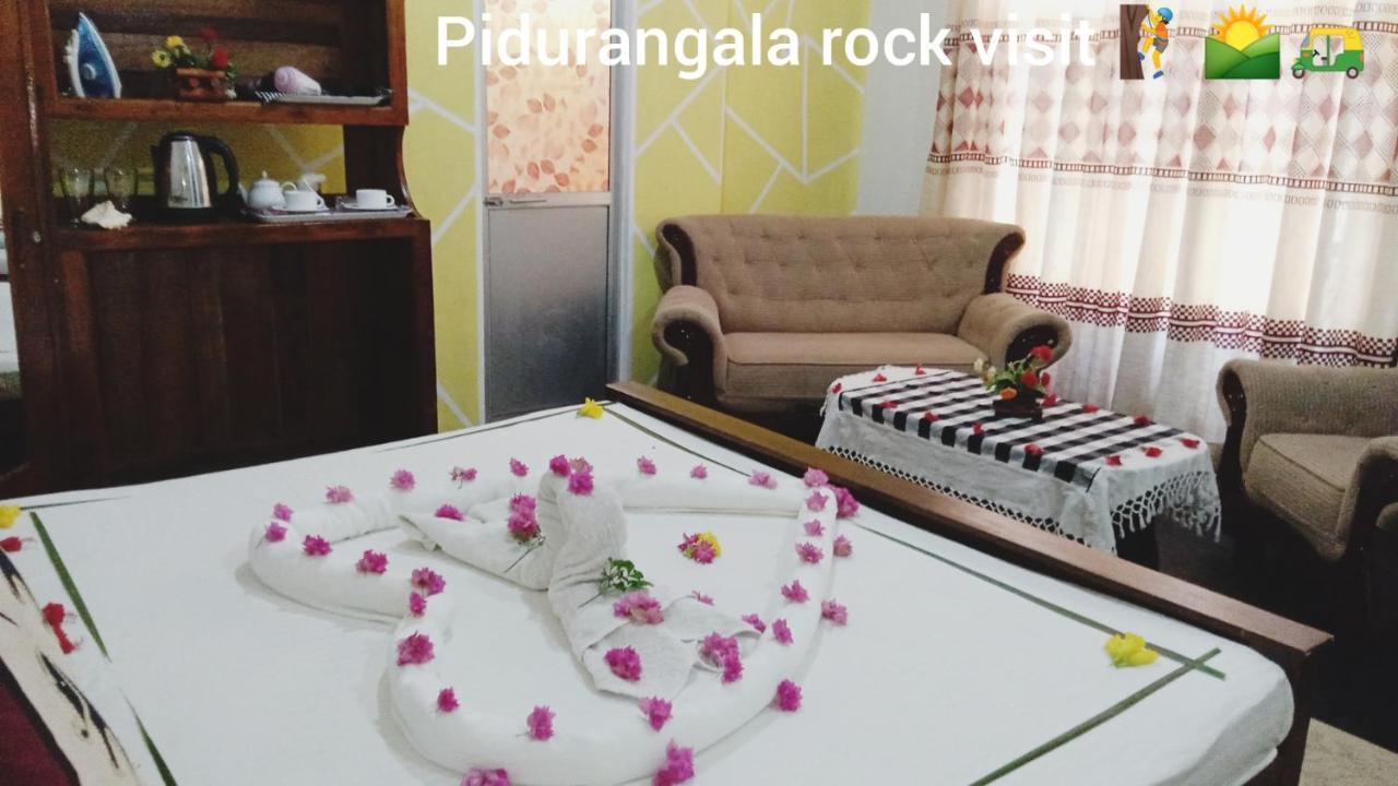 Oleena Home Stay ฮาบารานา ภายนอก รูปภาพ